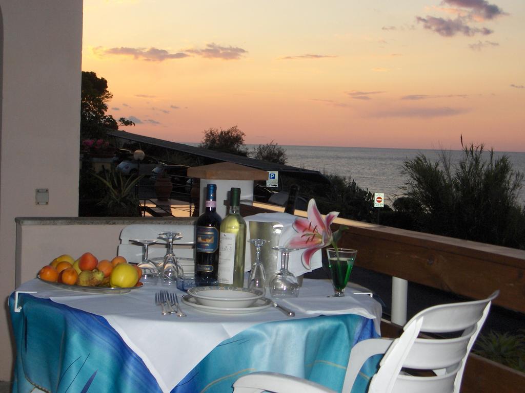 Hotel Villa Ombrosa 포르토페라이오 외부 사진