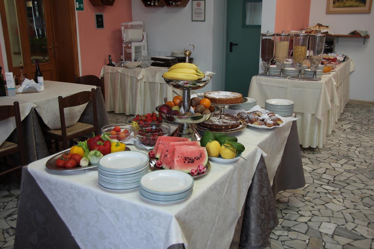 Hotel Villa Ombrosa 포르토페라이오 객실 사진